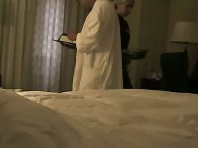 Patėvis sudegino jauną pamotę už akinių darbą ir pakliuvo į užpakalį.