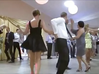 Didelė krūtinė gražuolė.