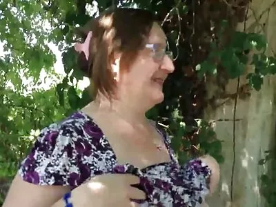 Žaidimas su faliku.