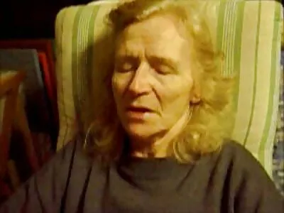 Dvigubas įsiskverbimas į Felicity išangę.