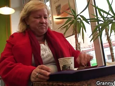 Sekso simbolis Terry sumažino pokalbių šou reitingus.